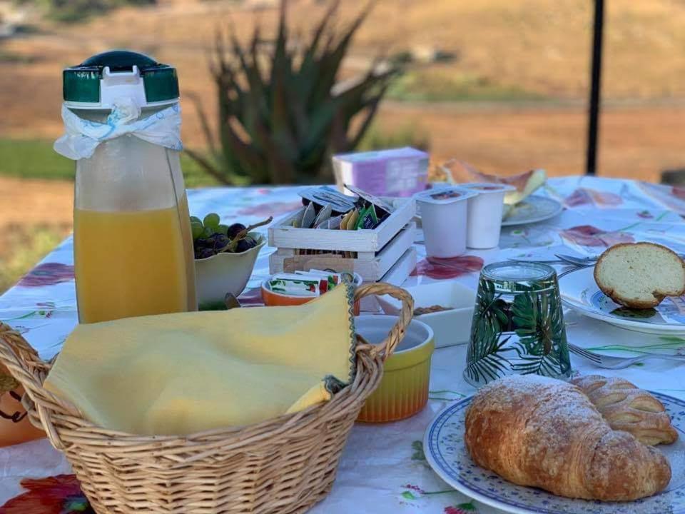 Helimos Bed&Breakfast Segesta Temple-Castellammare Calatafimi Exterior photo